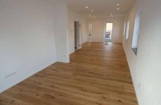 Wohnung kaufen in Münchener Str., 86551 Aichach, Kernsaniert - Wunderschöne Wohnung (Haus in Haus) in zentraler Lage von Aichach –