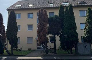 Wohnung kaufen in 40667 Meerbusch, Top Grundriss! Ruhige und gepflegte 3 Zimmerwohnung mit Sonnen-Balkon und Wannenbad mit Fenster