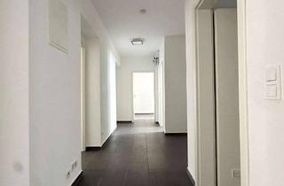 Wohnung kaufen in 90459 Galgenhof, Erstklassige 4 Zi-Rendite 7,5 % in belebter Lage von Nürnberg!