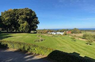 Wohnung kaufen in 18551 Lohme, Exklusives Apartment auf dem Anwesen Schloss Ranzow - Abschlag mit Ostseeblick 18-Loch Golfplatz