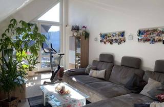 Wohnung mieten in 72250 Freudenstadt, Freundliche 3-Zimmer-Dachgeschosswohnung mit Balkon und EBK in Freudenstadt