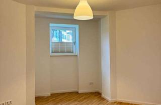 Wohnung mieten in Traubestraße 11, 01277 Blasewitz, Charmante 3-Raumwohnung in saniertem Altbau sucht Sie!