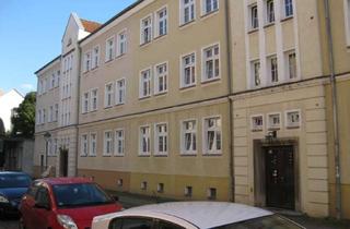 Wohnung mieten in Wollweberstraße 13, 17389 Anklam, sanierte 2 Raum Altbauwohnung