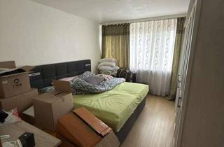 Wohnung mieten in Elmshorner Str. 15, 25421 Pinneberg, Gepflegte 4-Zimmer-Wohnung mit Balkon in Pinneberg