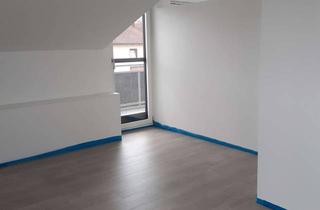 Wohnung mieten in 71277 Rutesheim, Helle 2-Zimmer-Dachgeschosswohnung mit eigenem Außenzugang in Rutesheim-Perouse