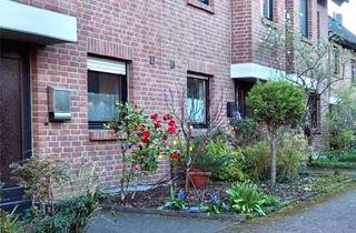 Haus kaufen in Kosenberg 1b, 40721 Hilden, Modernisiertes Reihenmittelhaus mit 5 Zimmern in Hilden