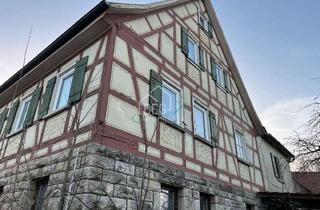 Einfamilienhaus kaufen in 74532 Ilshofen, Sanierungsbedürftiges Einfamilienhaus mit zwei Nebengebäuden und großem Grundstück