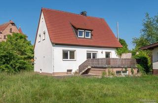 Einfamilienhaus kaufen in 90537 Feucht, Attraktives Einfamilienhaus mit Potenzial in zentraler Lage