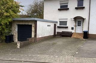 Doppelhaushälfte kaufen in 66885 Bedesbach, Solide Doppelhaushälfte in ruhiger Seitenstraße