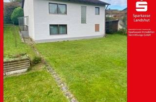 Haus kaufen in 84137 Vilsbiburg, Solide Basis mit Potenzial: Großzügiger Bungalow auf schönem Grundstück