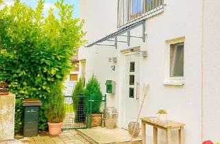 Haus kaufen in 85737 Ismaning, Exklusives Familiendomizil mit zauberhaftem Garten und Hochwertiger Ausstattung - LEBENSWERT