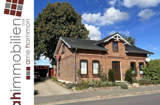 Einfamilienhaus kaufen in Glücksburger Straße 64, 24986 Satrup, Einfamilienhaus mit Potential in zentraler Lage von Satrup