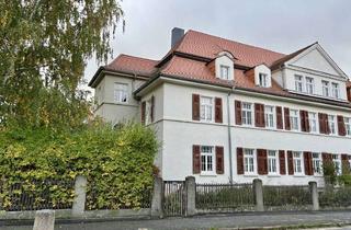 Mehrfamilienhaus kaufen in 02708 Löbau, Attraktives Mehrfamilienhaus mitten in der Stadt