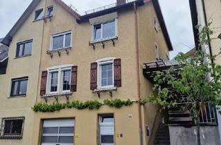 Doppelhaushälfte kaufen in 89518 Heidenheim, Zentrumsnahe Doppelhaushälfte mit zwei Wohneinheiten, Garage und Garten in Heidenheim