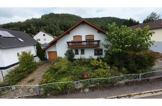 Haus kaufen in 76846 Hauenstein, Repräsentatives Wohnhaus mit Garage in guter und ruhiger Wohnlage von Hauenstein!