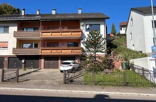Haus kaufen in 76327 Pfinztal, Vielseitig nutzbares 2-Familienhaus mit Garten und Doppelgarage in Pfinztal-Kleinsteinbach