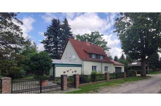 Haus kaufen in 16356 Werneuchen, Zwei Häuser mit weitläufigem, gärtnerisch gestaltetem Garten in Werneuchen