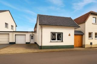 Haus kaufen in 53347 Alfter, Aus dem Dornröschenschlaf ins Rampenlicht – hier steckt mehr drin!