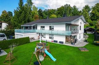Einfamilienhaus kaufen in 88316 Isny im Allgäu, Saniertes Einfamilienhaus mit ELW in bester Lage von Isny-Neutrauchburg, Bergblick