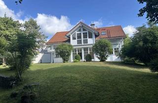 Haus mieten in Anemonenweg 11, 82335 Berg, Großzügiges Haus mit 7 Zimmern und Garage in Berg