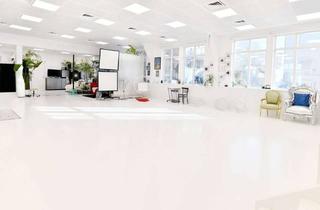 Gewerbeimmobilie kaufen in 73730 Esslingen, Vielseitige Gewerbeeinheit mit 10 Stellplätzen mit sehr guter Anbindung