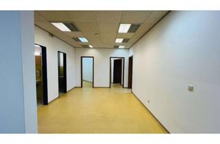 Gewerbeimmobilie kaufen in 83022 Innenstadt, Großzügige Gewerbeeinheit in attraktiver Innenstadtlage