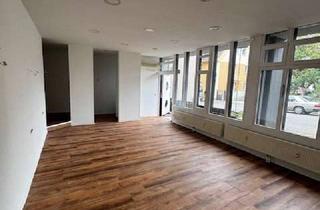 Immobilie mieten in Lauchstr. 14, 71032 Böblingen, Friseur/Praxis/ Einzelhandel etc. - Gewerberaum im Erdgeschoss - Zentrumsnah in Böblingen, KM 950€