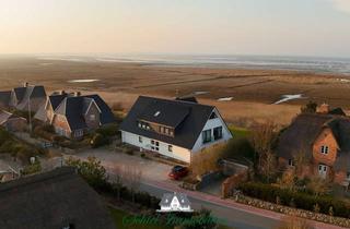 Wohnung kaufen in 25980 Sylt, 2-Zi.-OG-ETW mit herrlichem Morsumer Wattblick aus der ersten Reihe!