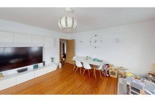 Wohnung kaufen in 73235 Weilheim, Großzügige 3-Zimmer-Wohnung mit Südbalkon – stilvoll wohnen in Altbauvilla in Weilheim/Teck