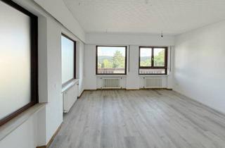 Wohnung mieten in 72250 Freudenstadt, WG-Neugründung: WG-Zimmer in großzügiger 6er WG - Zwei Küchen, drei Bäder, zwei Garagen und Terrasse