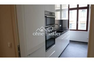 Wohnung mieten in 04105 Leipzig, Kernsanierte 2-Zimmer-Wohnung mit Einbauküche und großem Erker