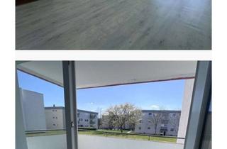 Wohnung mieten in 32756 Detmold, Renovierte 94 qm Wohnung mit 3 Schlafzimmer, 2 Bäder und einer neuen Einbauküche!