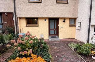 Haus kaufen in 91171 Greding, Charmantes RMH mit Garten und Garage in guter Wohnanlage