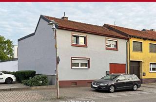 Haus kaufen in 68794 Oberhausen-Rheinhausen, Familienidylle in Oberhausen – Haus mit Garten, Terrasse & viel Potenzial