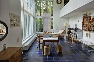 Villa kaufen in 65719 Hofheim am Taunus, Hofheim Kapellenberg – Bestlage mit Aussicht! Einzigartige Villa im Bauhausstil zu verkaufen