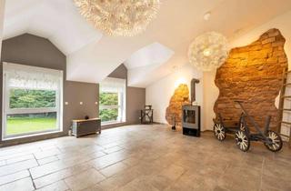 Bauernhaus kaufen in 66482 Wattweiler, Charmantes Bauernhaus mit Scheune, Anbau und großzügigem Grundstück