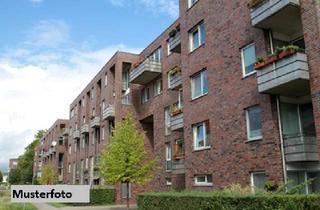 Einfamilienhaus kaufen in 23758 Oldenburg, Mehrfamilienhaus in ruhiger Wohnlage