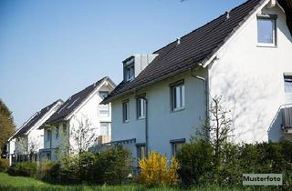 Haus kaufen in 08289 Schneeberg, 2-Familienhaus - provisionsfrei