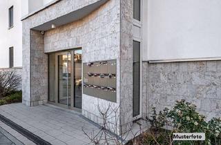 Einfamilienhaus kaufen in 36041 Fulda, Freistehendes Mehrfamilienhaus, Balkone Garagen