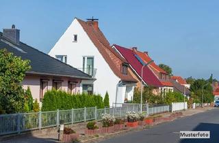 Einfamilienhaus kaufen in 75382 Ottenbronn, Einfamilienhaus mit Doppelgarage in ruhiger Wohnstraße - provisionsfrei