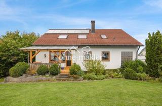 Haus kaufen in 95466 Weidenberg, Ein-/Zweifamilienhaus mit 7 Zimmern, Garten und Doppelgarage, 10 Min von Bayreuth