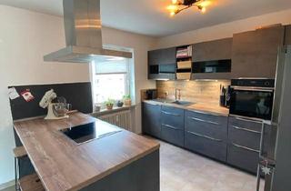 Wohnung kaufen in 95126 Schwarzenbach a d Saale, Schwarzenbach an der Saale - Helle 3-Zimmer-Wohnung mit Balkon & Gartenmitbenutzung