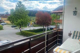 Wohnung kaufen in 87534 Oberstaufen, Oberstaufen - Zentral gelegene 2 Zimmer Wohnung mit Balkon und Garage