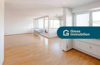 Wohnung kaufen in 70794 Filderstadt, Große 2,5-Zimmer-Wohnung mit Balkon und TG-Stellplatz