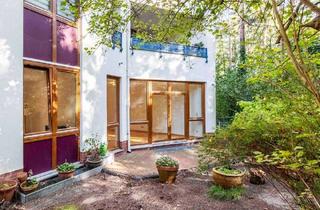 Wohnung kaufen in 14532 Kleinmachnow, Vier-Zimmer-Erdgeschosswohnung mit 2 Terrassen und 2 Stellplätzen in ruhiger Wohnlage