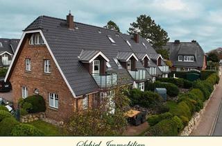 Wohnung kaufen in 25980 Sylt, Neuwertige 2 ½-Zimmer-Maisonette-Endhausferienwohnung mit Terrasse und Garten in strandnaher Lage