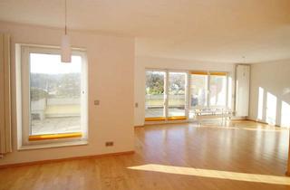 Wohnung kaufen in 65817 Eppstein, Sonnige Wohnung mit großer Terrasse + Garage in ruhiger Lage