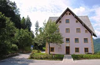 Wohnung kaufen in 83471 Berchtesgaden, Wohnen am Kraftort Untersberg – 4-Zimmer Wohnung mit Ausblick!