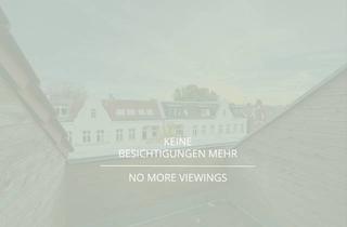 Wohnung kaufen in Weserstraße 202, 12047 Neukölln, Kreuzkölln: 2-Zimmer-Dachgeschoss mit Terrasse & Klimaanlage und viel Potenzial