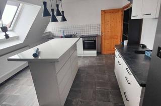 Wohnung mieten in Auracherstraße 10, 96135 Stegaurach, 900 € - 95 m² - 4.0 Zi.